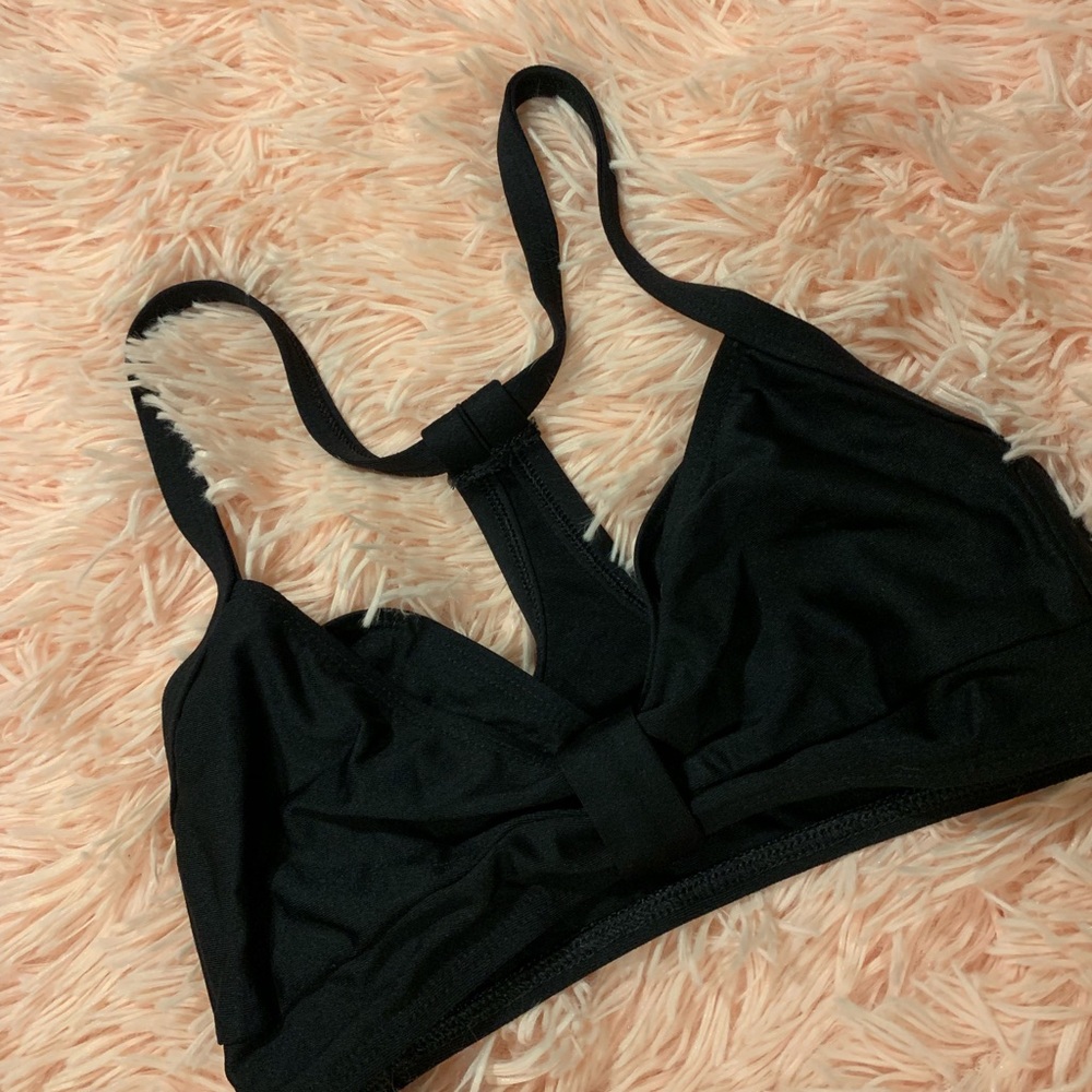Black bikini top